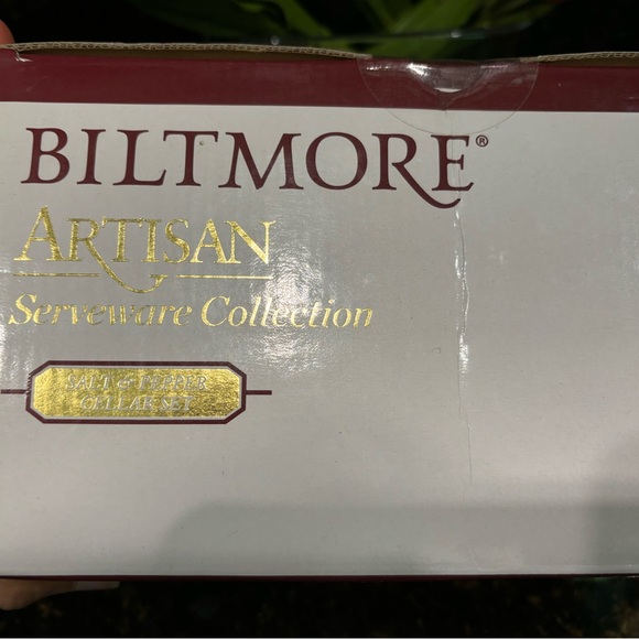 Biltmore Artisan Marble  And Wood Salt & Pepper Cellar Set. NIB! - Picture 6 of 6